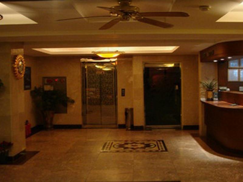 Major Hotel Τζέτζου Εξωτερικό φωτογραφία