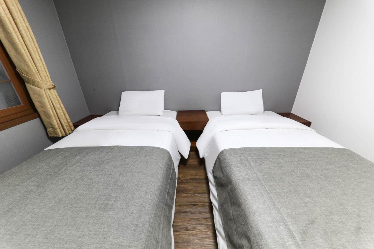 Major Hotel Τζέτζου Εξωτερικό φωτογραφία