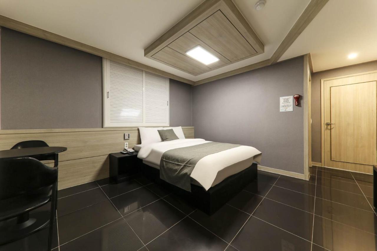 Major Hotel Τζέτζου Εξωτερικό φωτογραφία