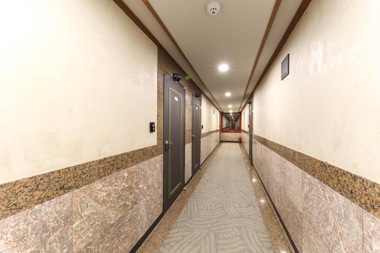 Major Hotel Τζέτζου Εξωτερικό φωτογραφία